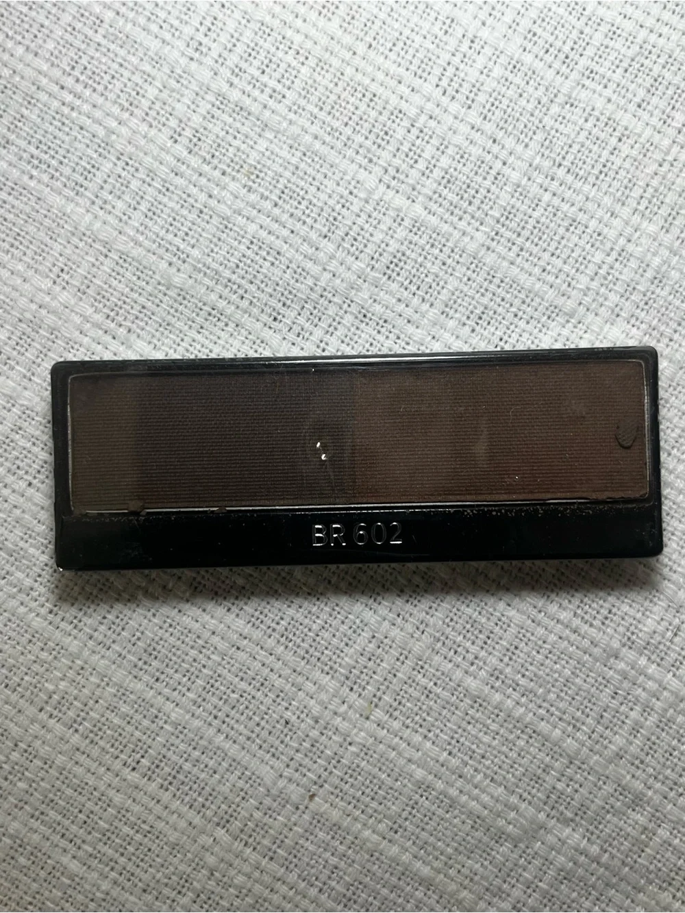 Shiseido Brow powder in shade BR602 Medium Brown. Sealed never used.